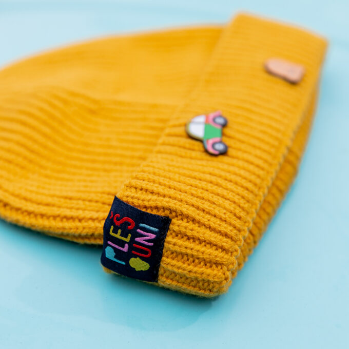 *ČEPICE PLEŠOUNI dospělá